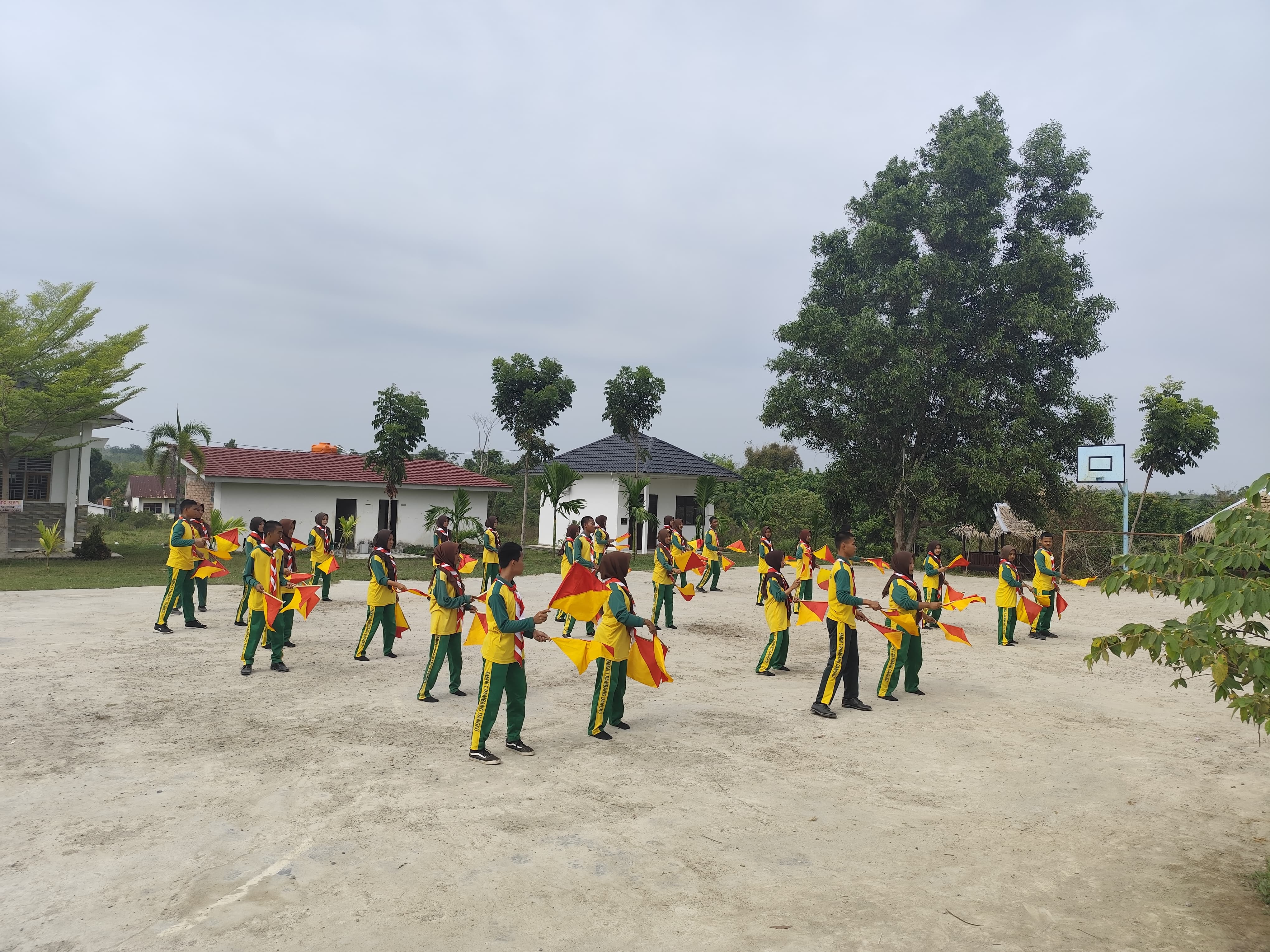 LATIHAN GABUNGAN PRAMUKA SMKN 1 RAMBANG DANGKU DAN SMKN 1 BELIMBING